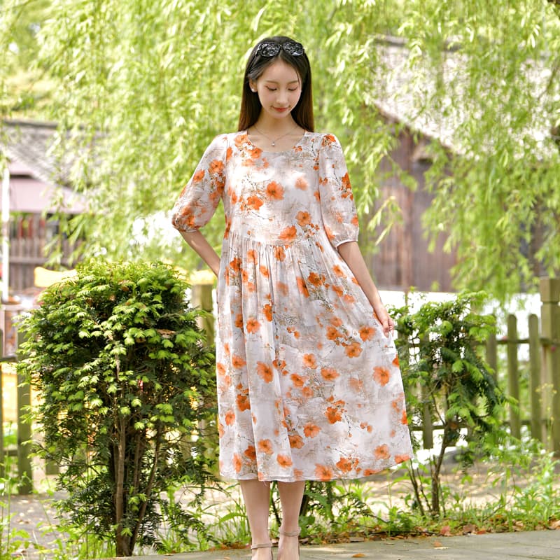 ロングワンピース レース 優美な幾何学模様のゆったりワンピース