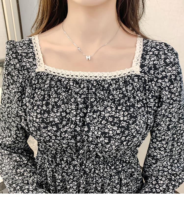 ロングワンピース レース 花柄シャーリング長袖ロングワンピース