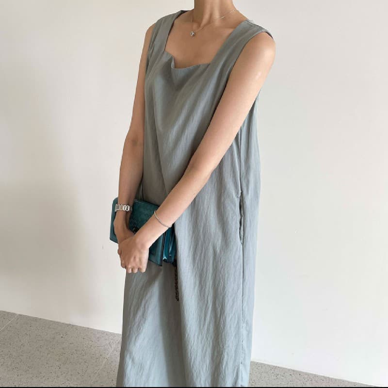 ロングワンピース 春夏新作 体型カバー ノースリーブ ロング丈ワンピース レディース
