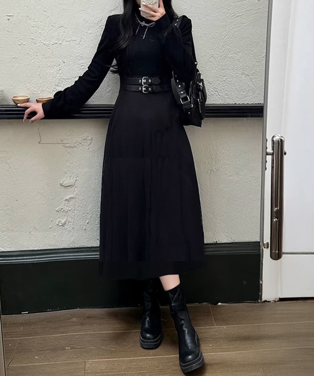 ニット切り替えベルト飾りロングワンピース