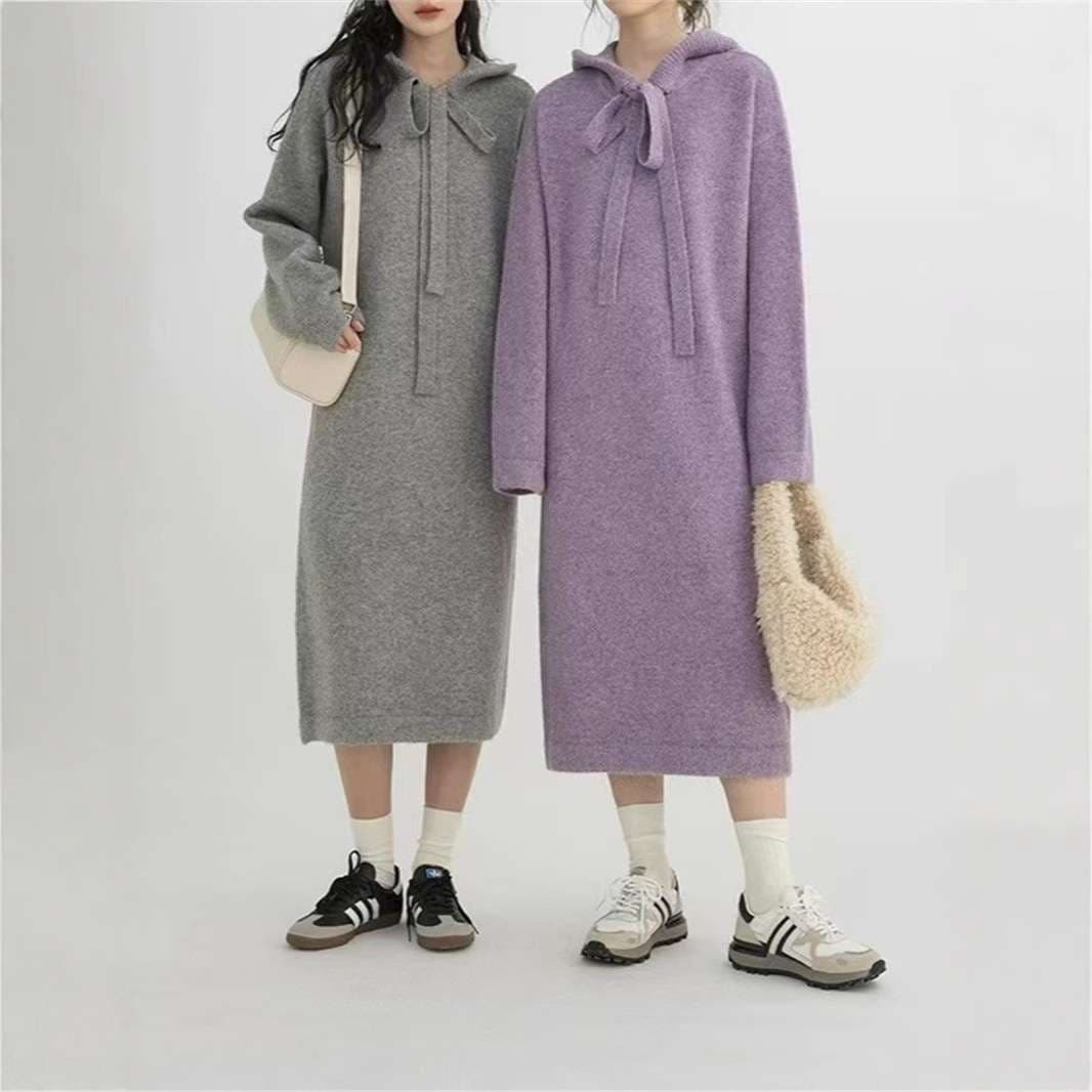 ロングワンピース ふんわりあったか フード紐付きニットワンピース
