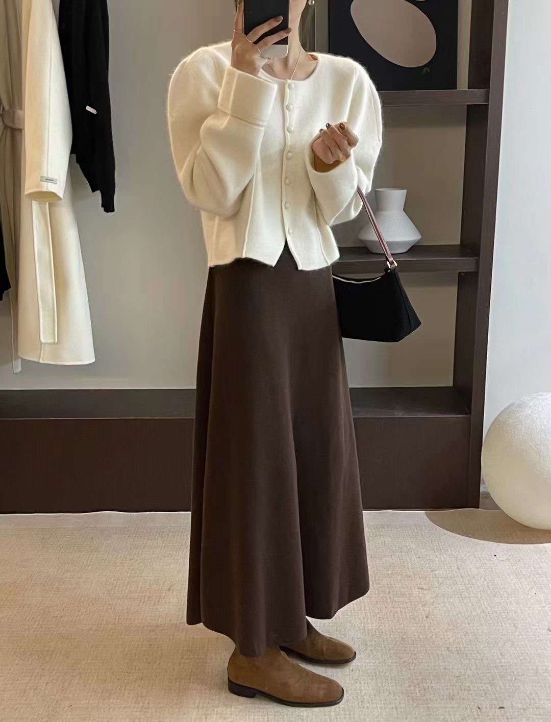 ロングワンピース シンプルニュアンス ニットロングワンピース