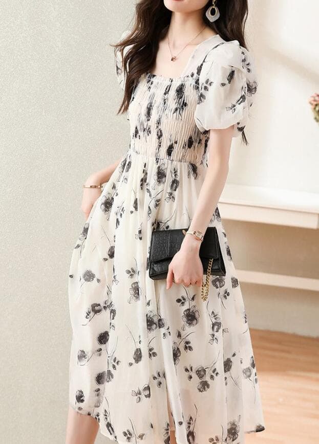花柄フレアロングワンピース 婦人服 お洒落 二色展開