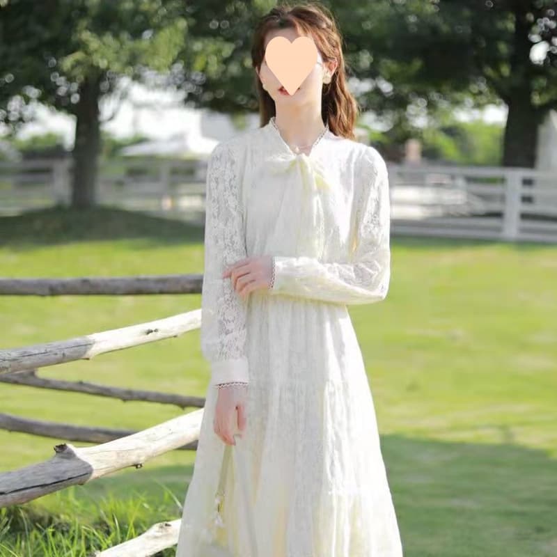 ロングワンピース 心落ち着く優美なリボンレースワンピース