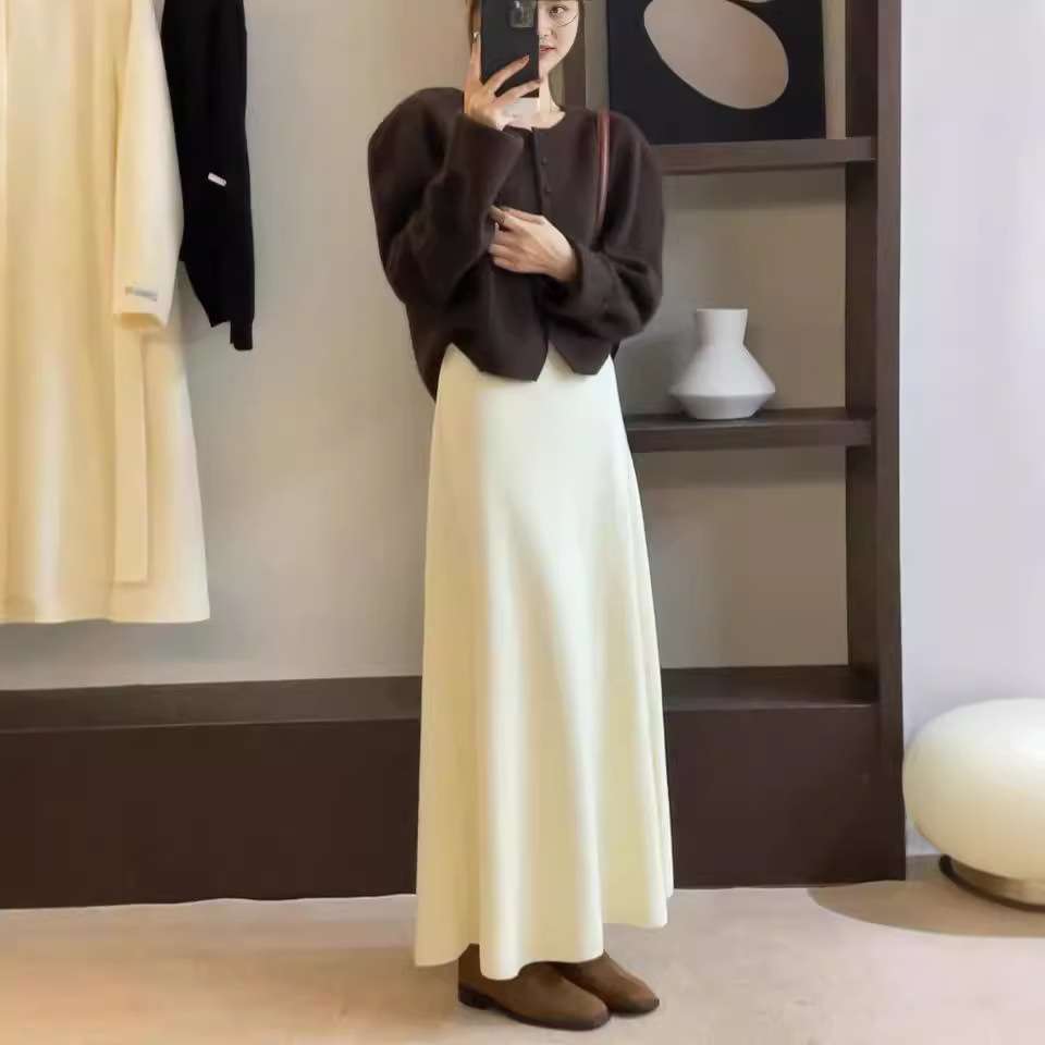 ロングワンピース シンプルニュアンス ニットロングワンピース