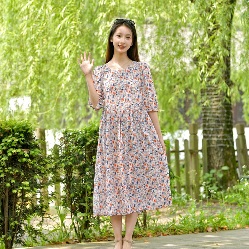 ロングワンピース レース 優美な幾何学模様のゆったりワンピース