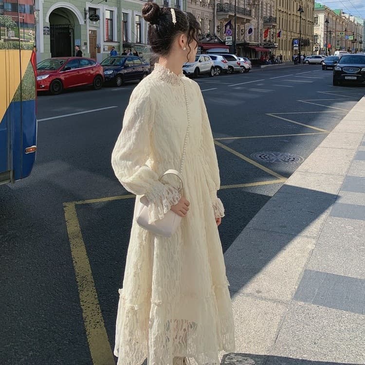 ロングワンピース レース編み花柄デザインワンピース