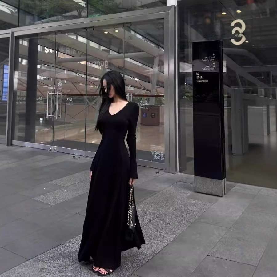 ロングワンピース シンプル細リブマーメイドワンピース