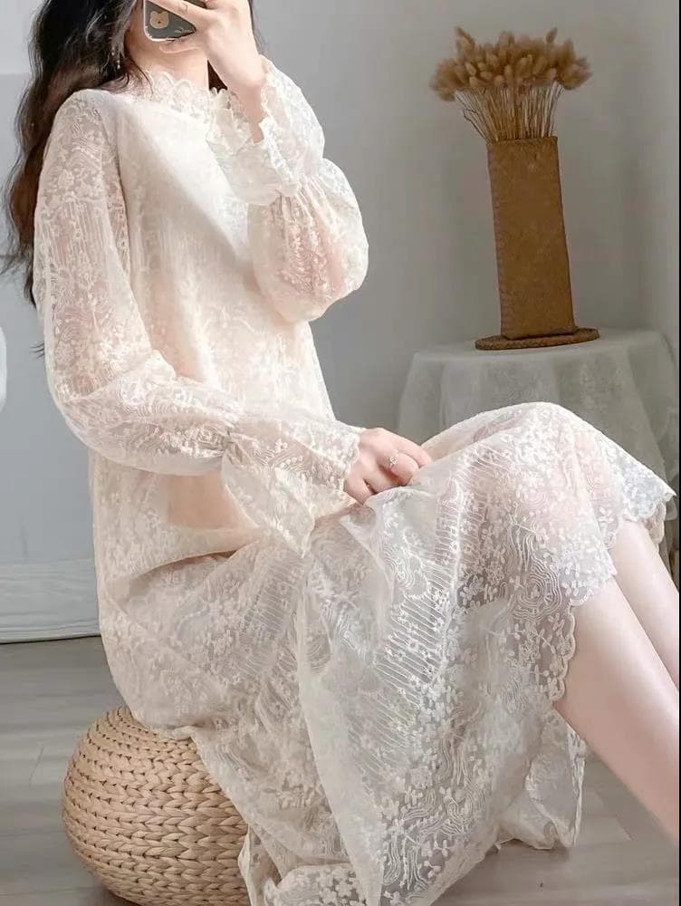 ロングワンピース 透かし編みレース フリル襟 優美ワンピース