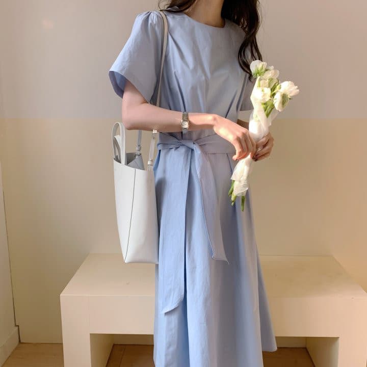 ロングワンピース 韓国風シャツワンピース ロング丈 ベルト付き 半袖 通勤 女性用