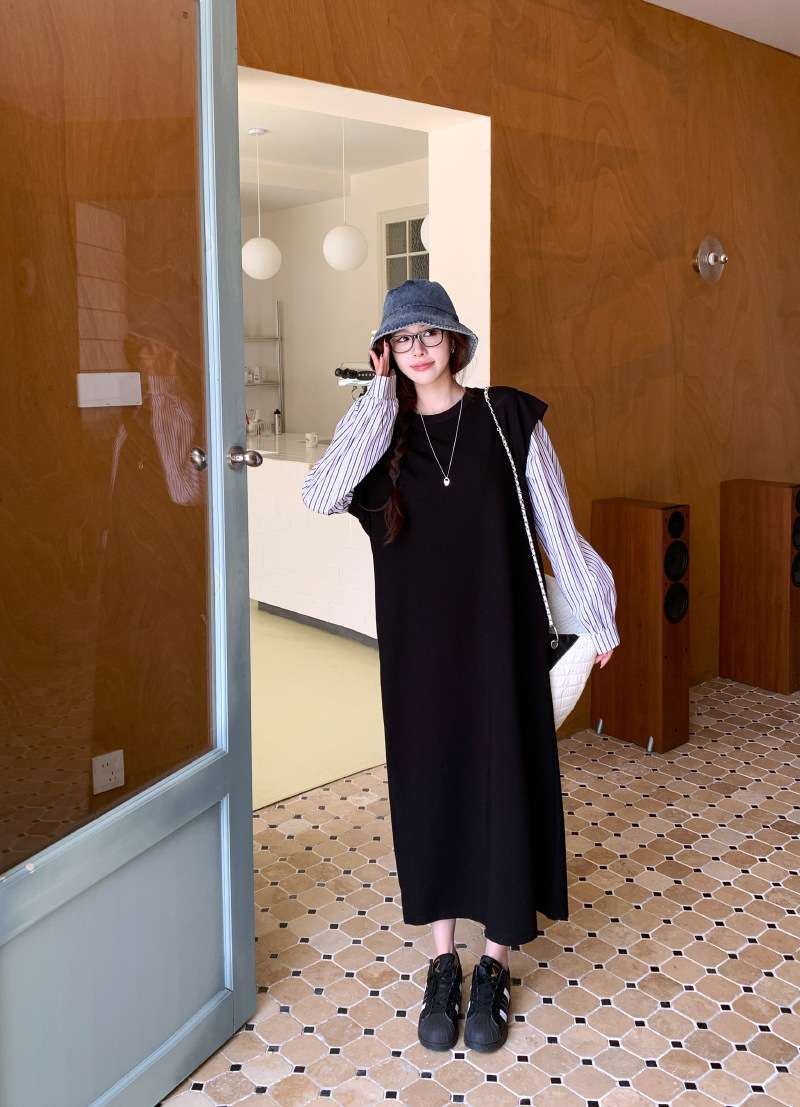 ロングワンピース ストライプ切替シームレスニットワンピース