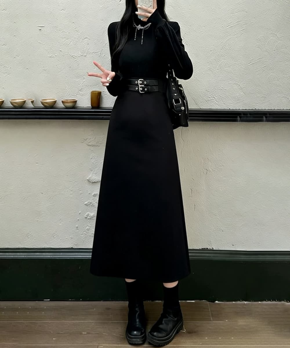 ニット切り替えベルト飾りロングワンピース