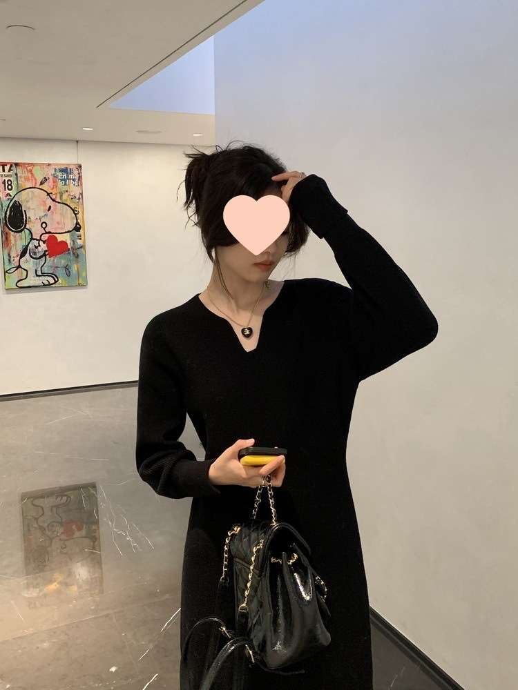 ロングワンピース ゆったりリラックス長袖ニット素材ワンピース