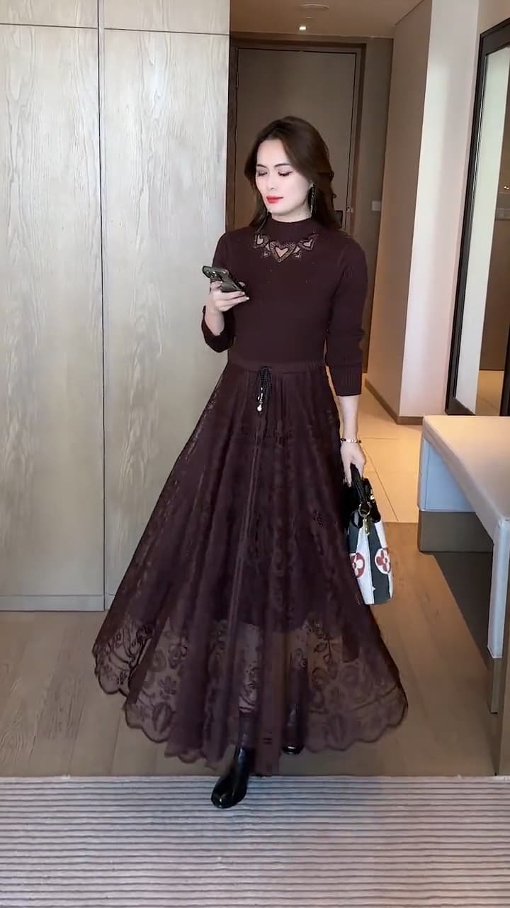 ロングワンピース レース装飾 優美シルエットワンピース