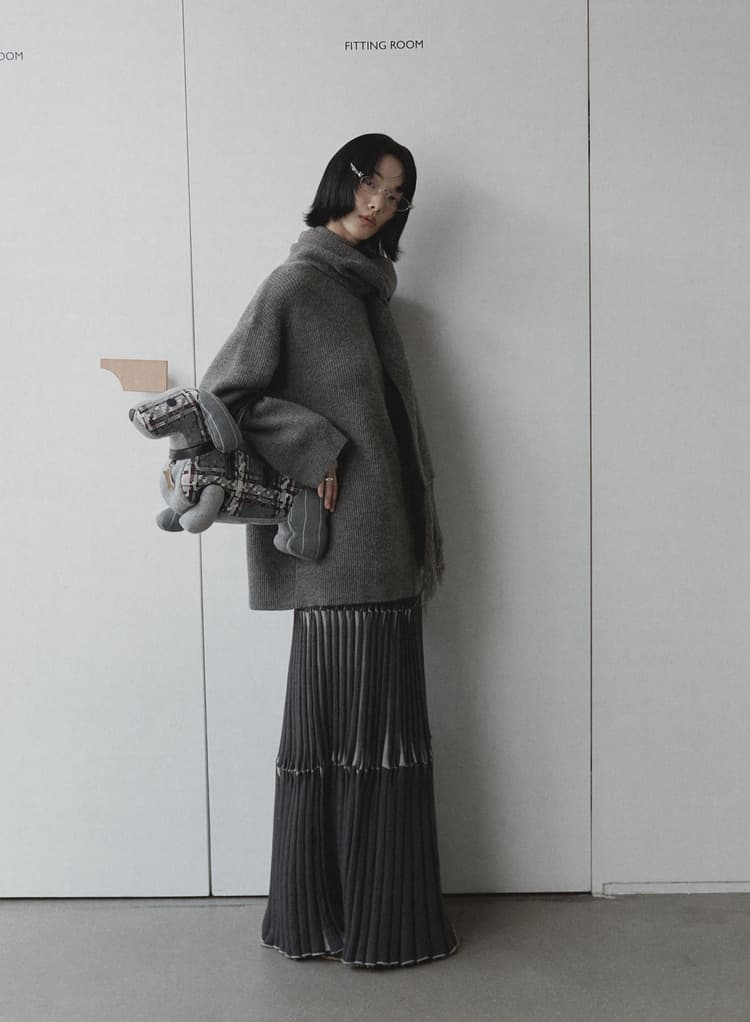 ロングワンピース 多段プリーツニットワンピース