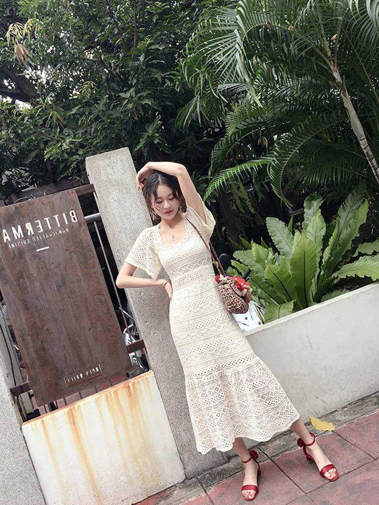 ロングワンピース レース 透かし編み総レースの優雅な半袖ロングワンピース