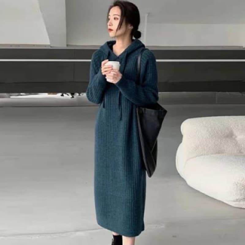 ロングワンピース リブ編みフード付きロングワンピース