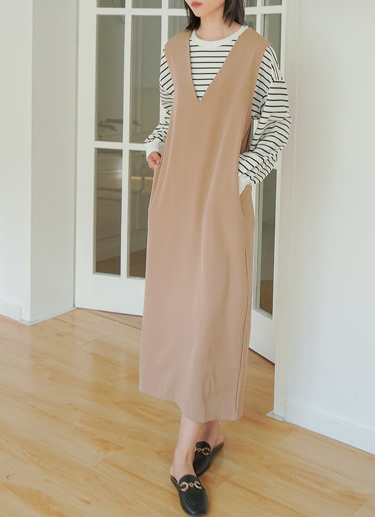 ロングワンピース 人気ノースリーブロング丈ワンピース深Vネックレディース