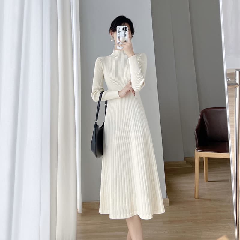 ロングワンピース ニット 立体プリーツ ハイネック ニットワンピース