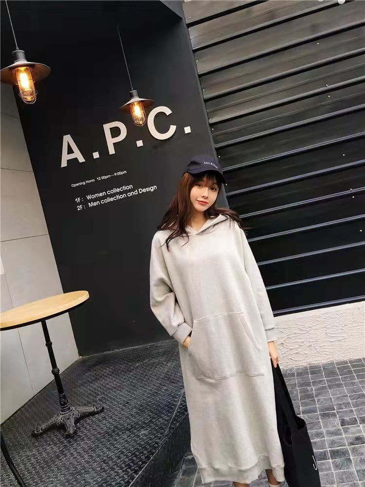 ロングワンピース ゆったりフーディーマキシ丈ワンピース