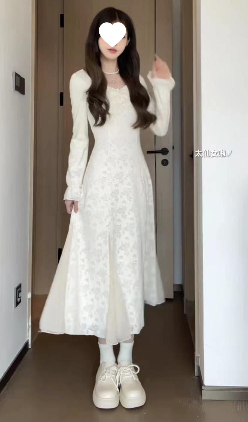 ロングワンピース レース編み込みクラシカルワンピース