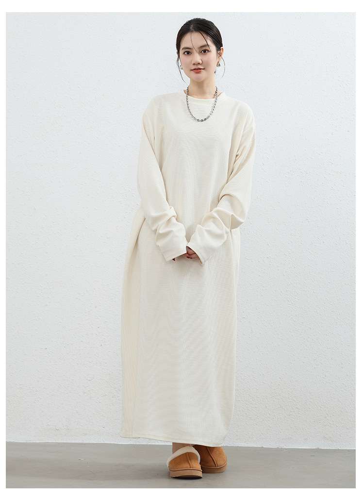 ロングワンピース ゆったり着られる癒しのニットワンピース