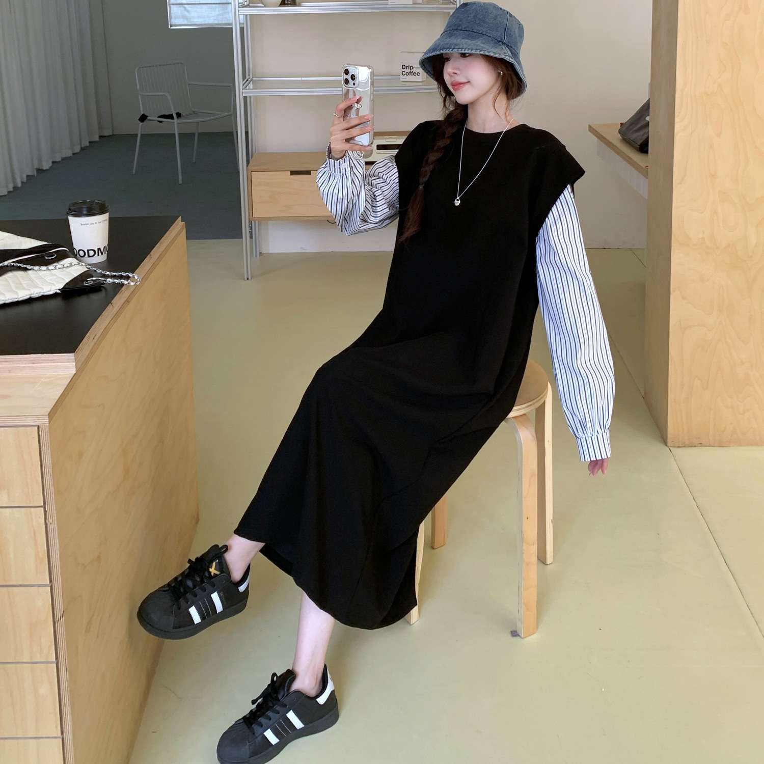 ロングワンピース ストライプ切替シームレスニットワンピース
