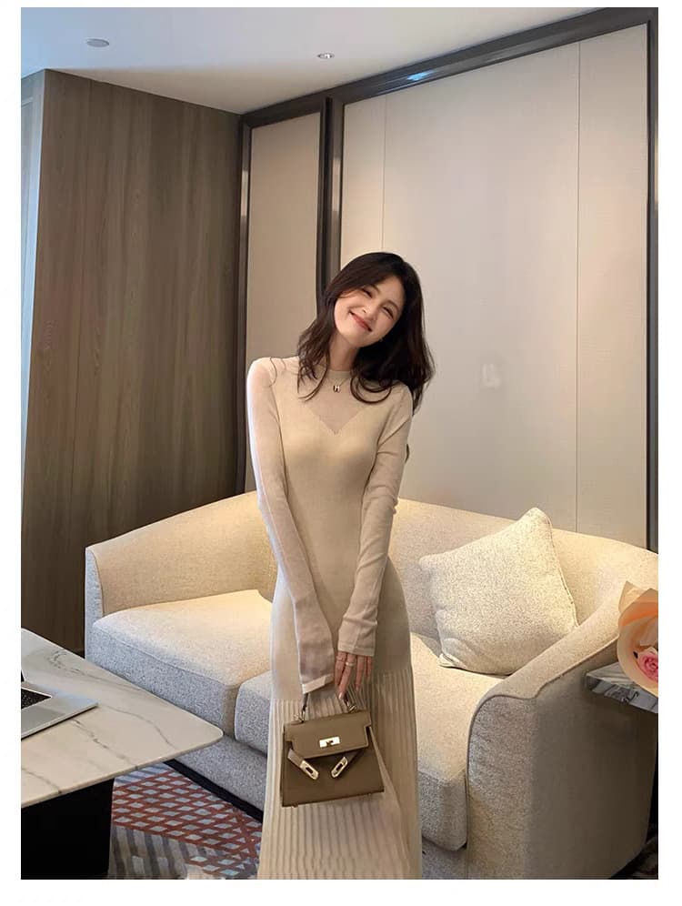 ロングワンピース ニュアンスプリーツニットワンピース