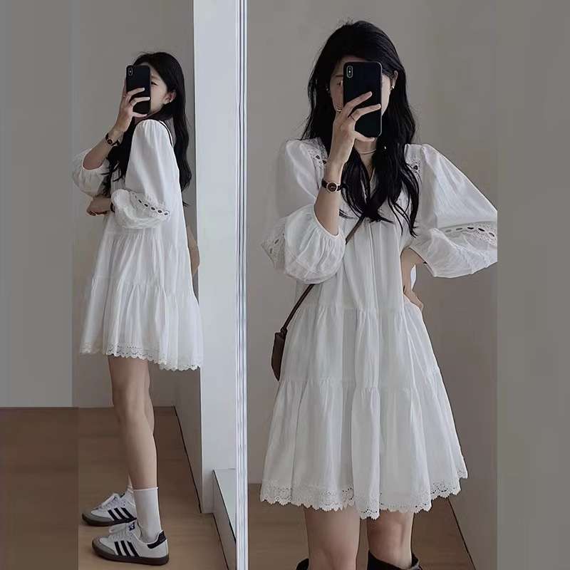ロングワンピース ふんわり袖のティアードレース ワンピース
