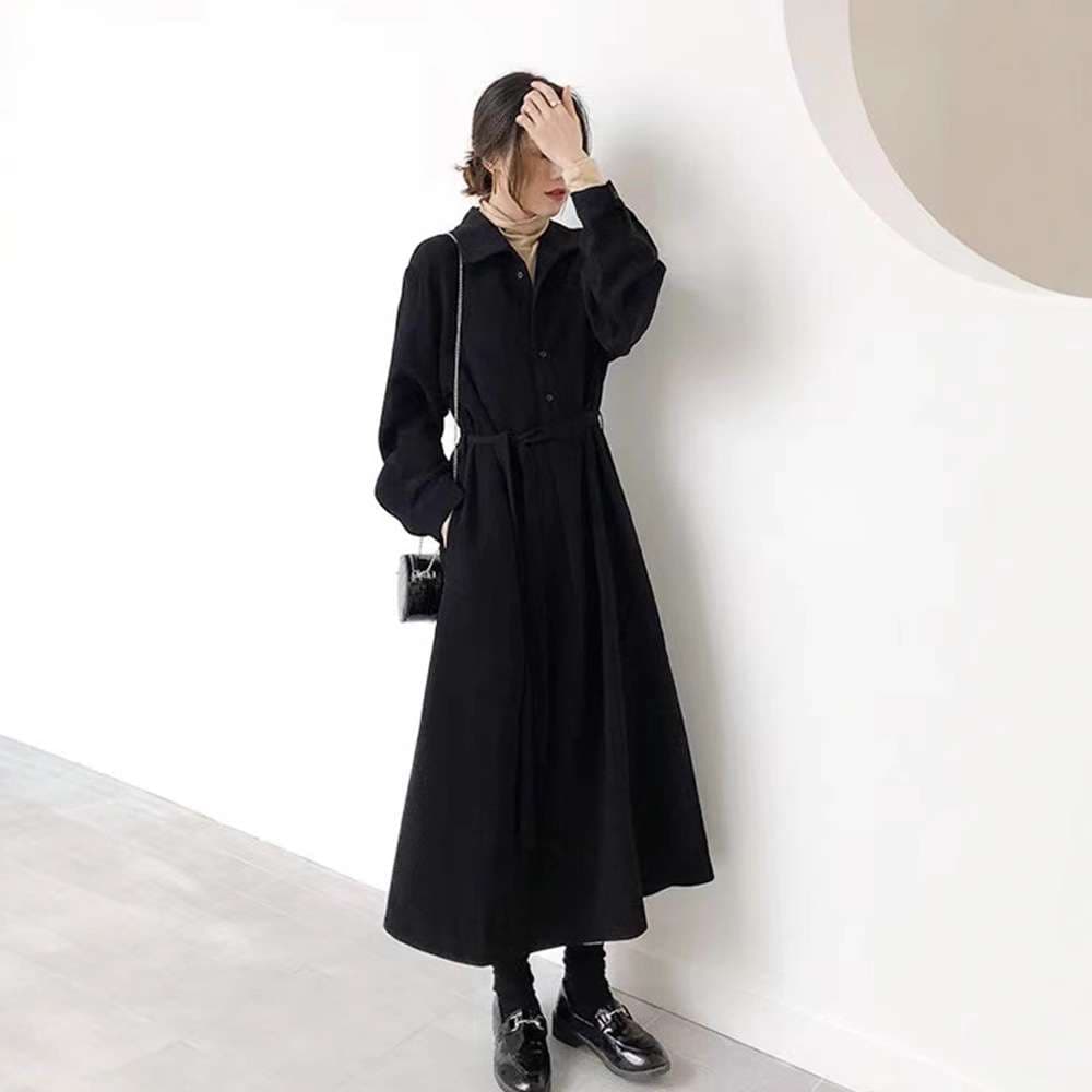 ロングワンピース ゆったりシルエット襟付きロングワンピース