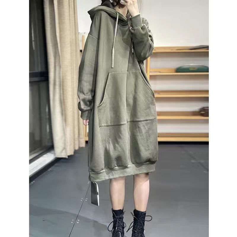 ロングワンピース ゆったりフードロングワンピース