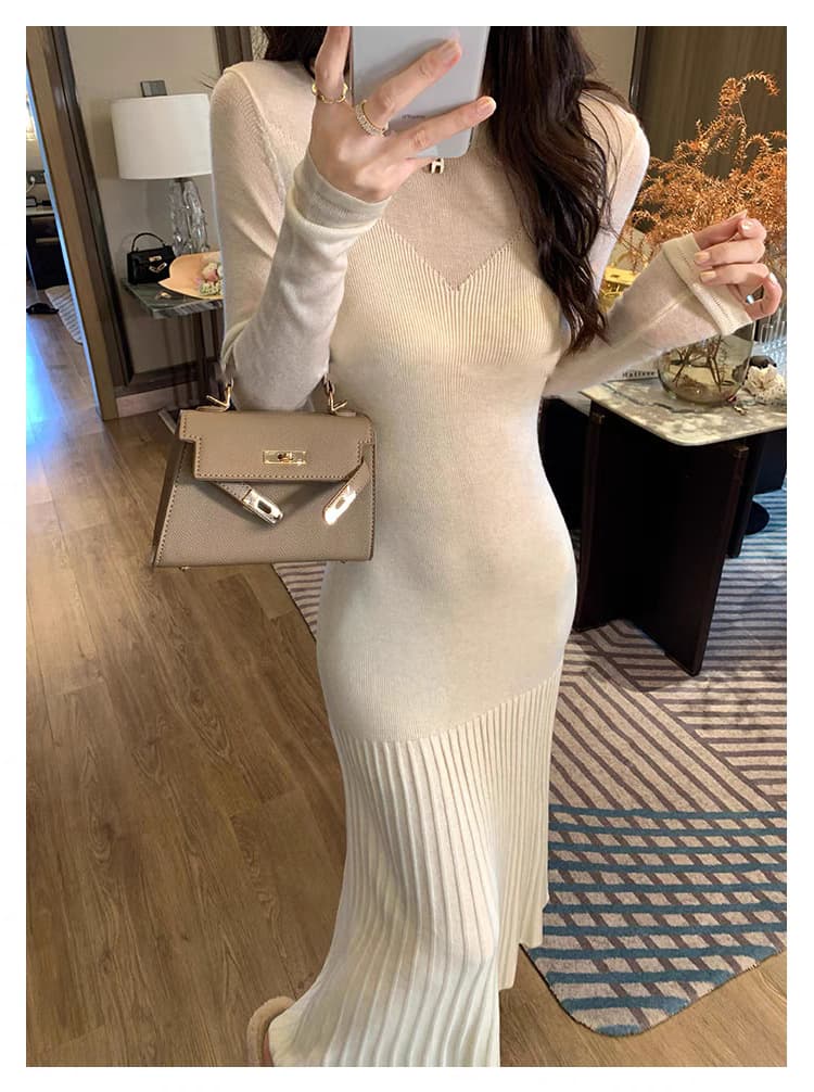 ロングワンピース ニュアンスプリーツニットワンピース