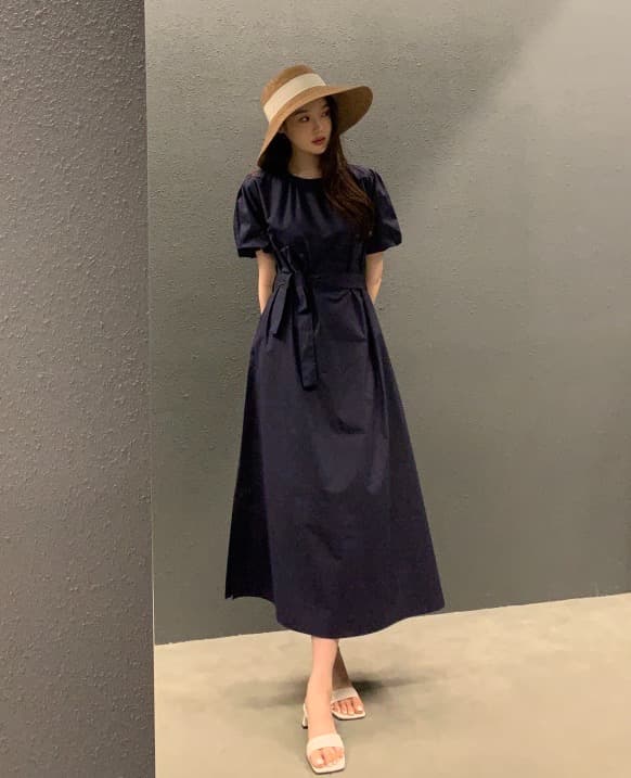 新作 パフスリーブ フレア ロングワンピース 上品カジュアル