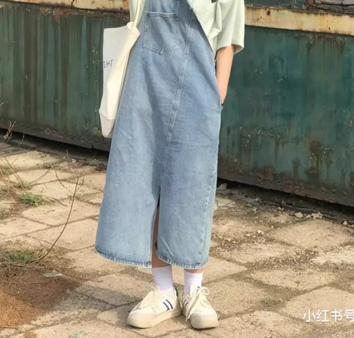 ロングワンピース ゆったりデニムサロペットワンピース