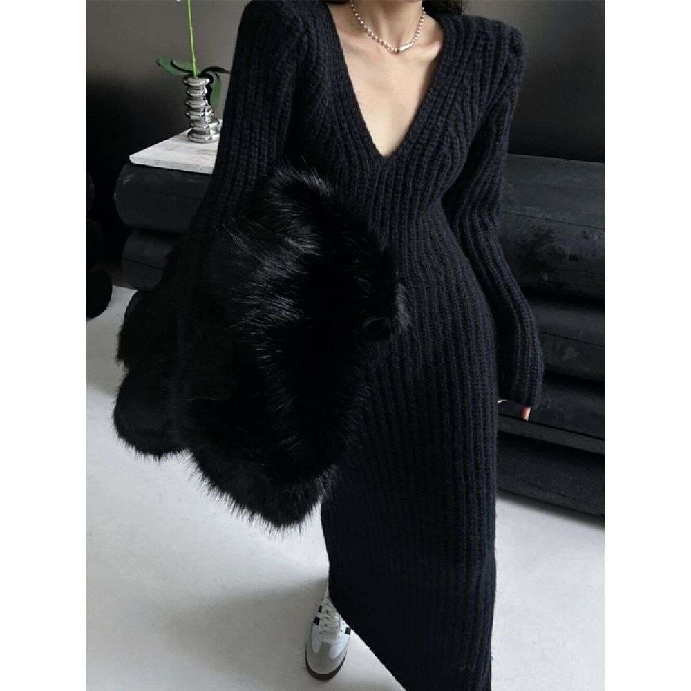 ロングワンピース リブ編み深めデコルテワンピース