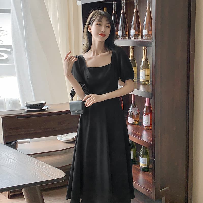 ロングワンピース スクエアネック半袖ロングワンピース