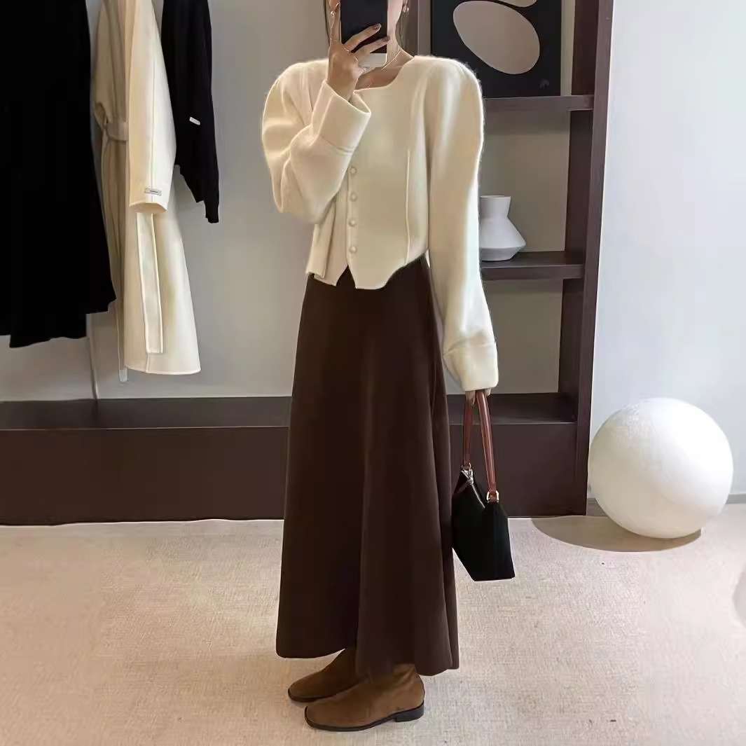 ロングワンピース シンプルニュアンス ニットロングワンピース