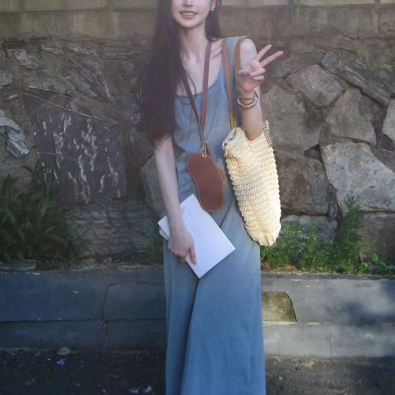 ロングワンピース シンプル美シルエットマキシ丈キャミワンピース