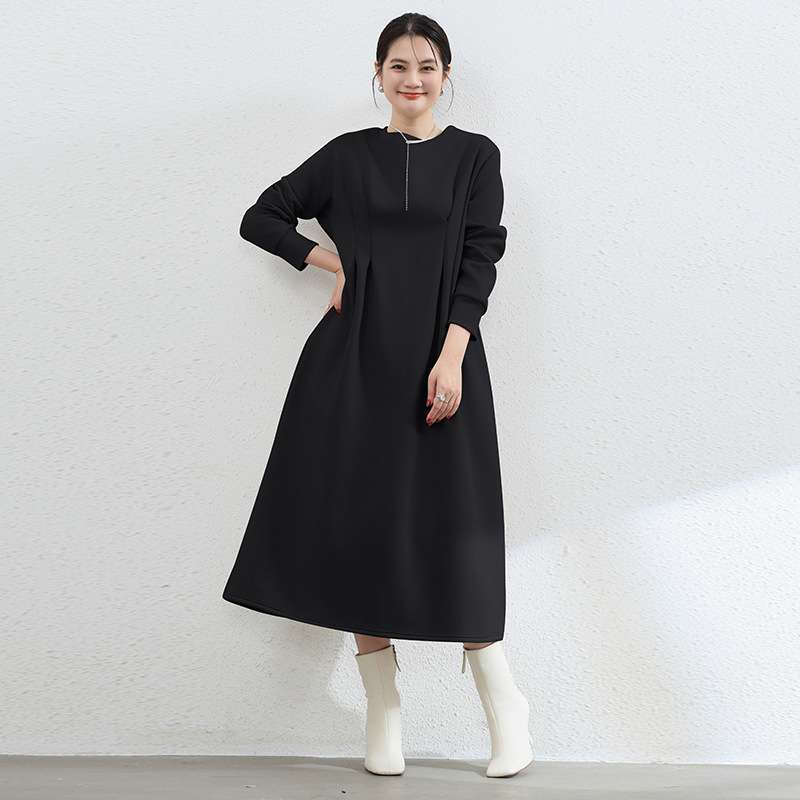 ロングワンピース あったかニュアンスプリーツワンピース