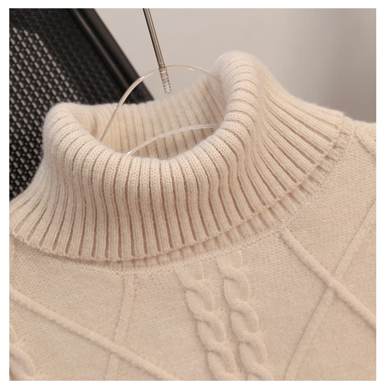 ワンピース ニット ケーブル編みタートルネックワンピース