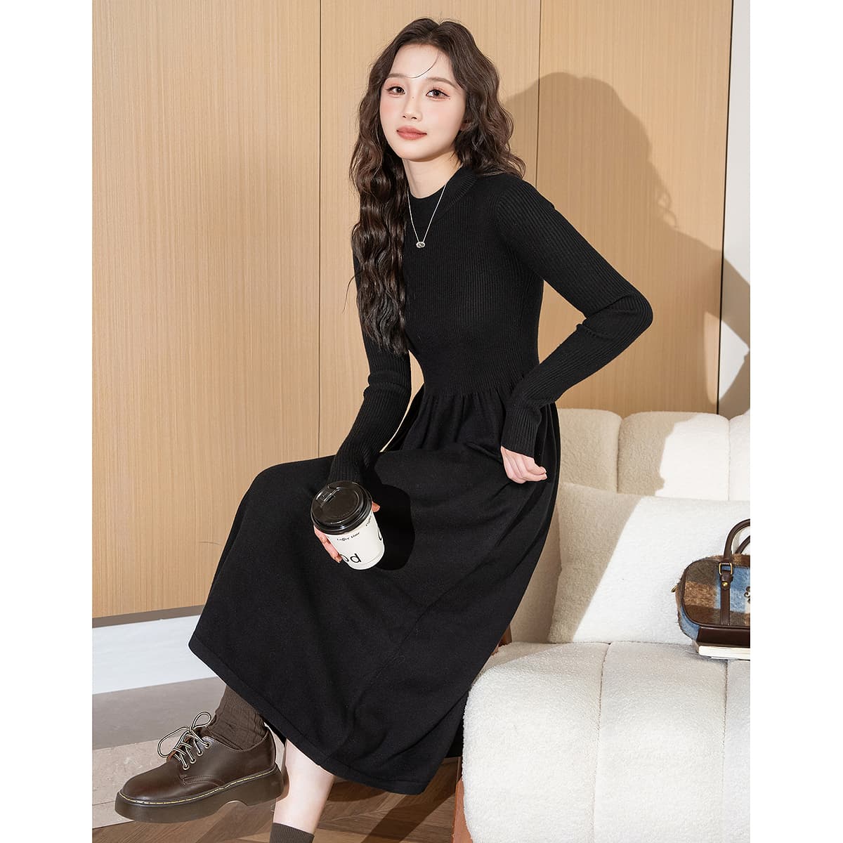 ロングワンピース 優美な上質リブ切替ニットワンピース