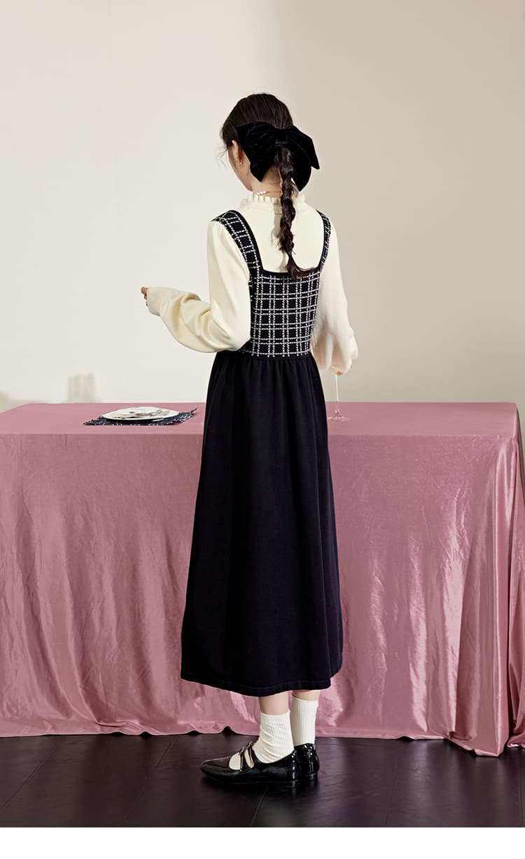 ロングワンピース フリル襟レトロニットワンピース