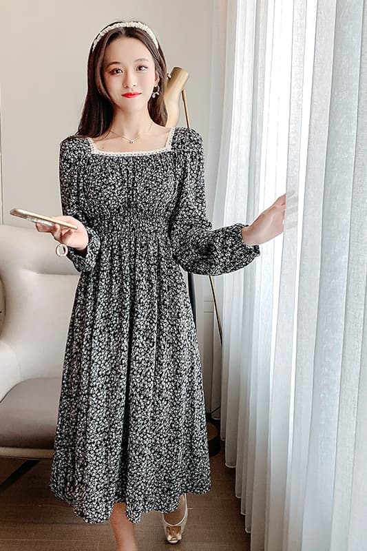 ロングワンピース レース 花柄シャーリング長袖ロングワンピース