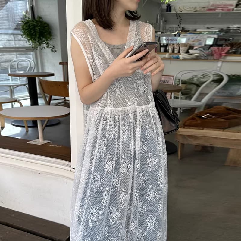 レース透け感ロングワンピース ノースリーブ ブイネック レディース