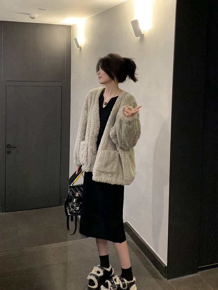ロングワンピース 大人の雰囲気漂うリブ編みマキシワンピース