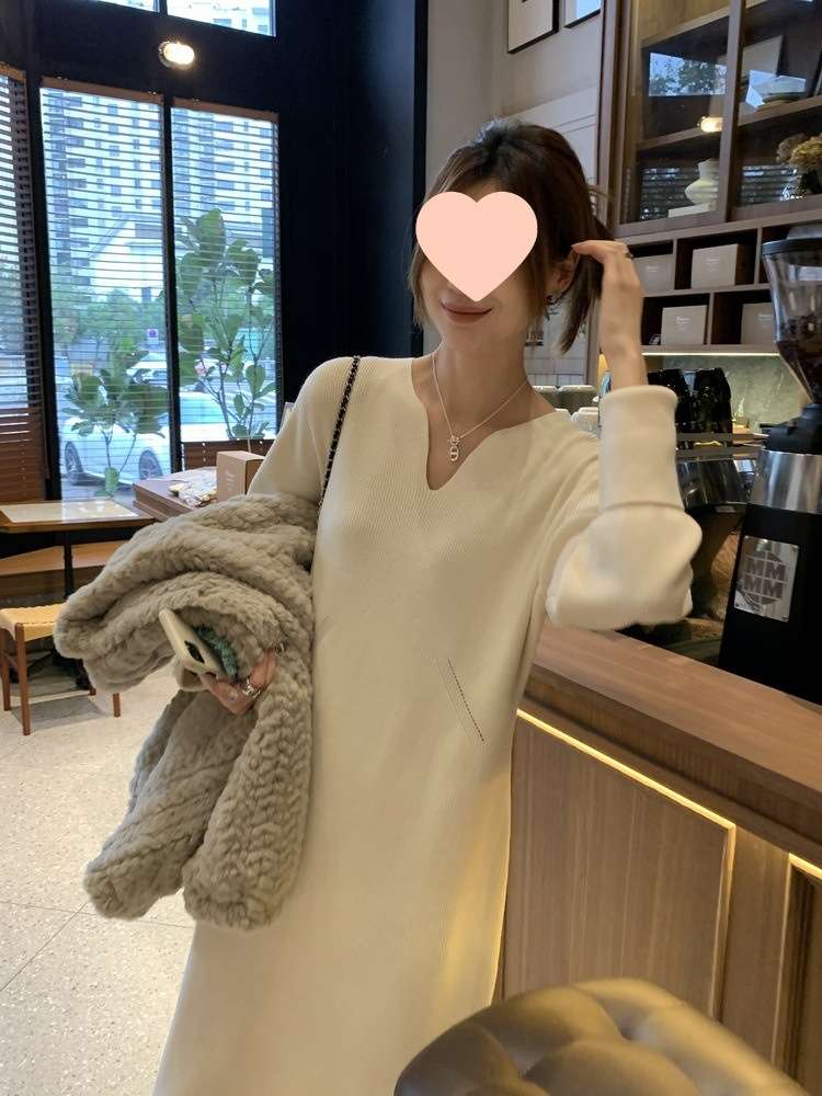ロングワンピース ゆったりリラックス長袖ニット素材ワンピース