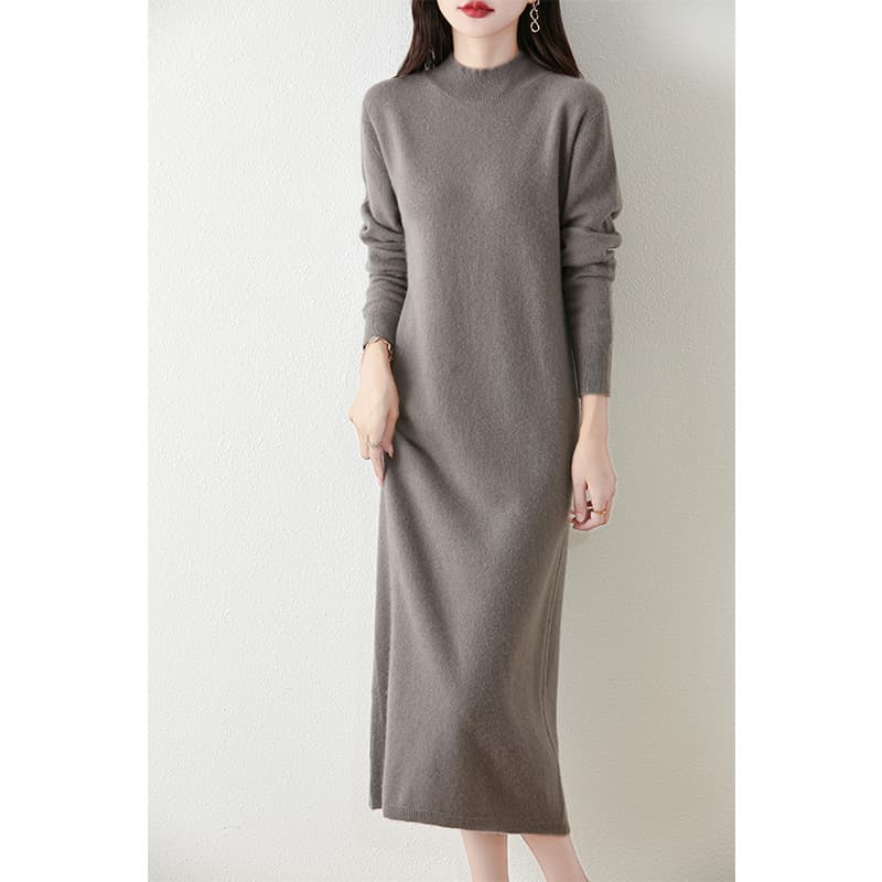 ロングワンピース 上質シンプル モックネックニットワンピース