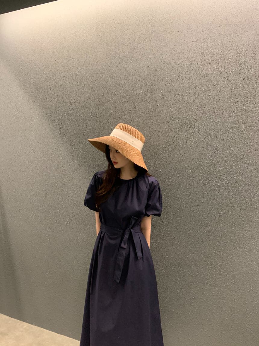 新作 パフスリーブ フレア ロングワンピース 上品カジュアル