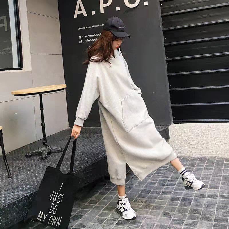 ロングワンピース ゆったりフーディーマキシ丈ワンピース