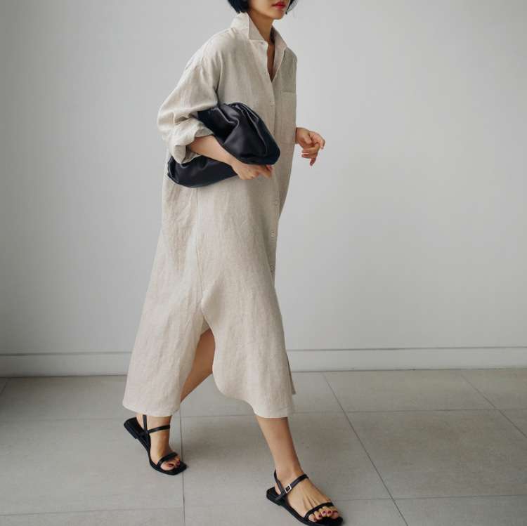 ロングワンピース リネン素材のスキッパー襟シャツワンピース